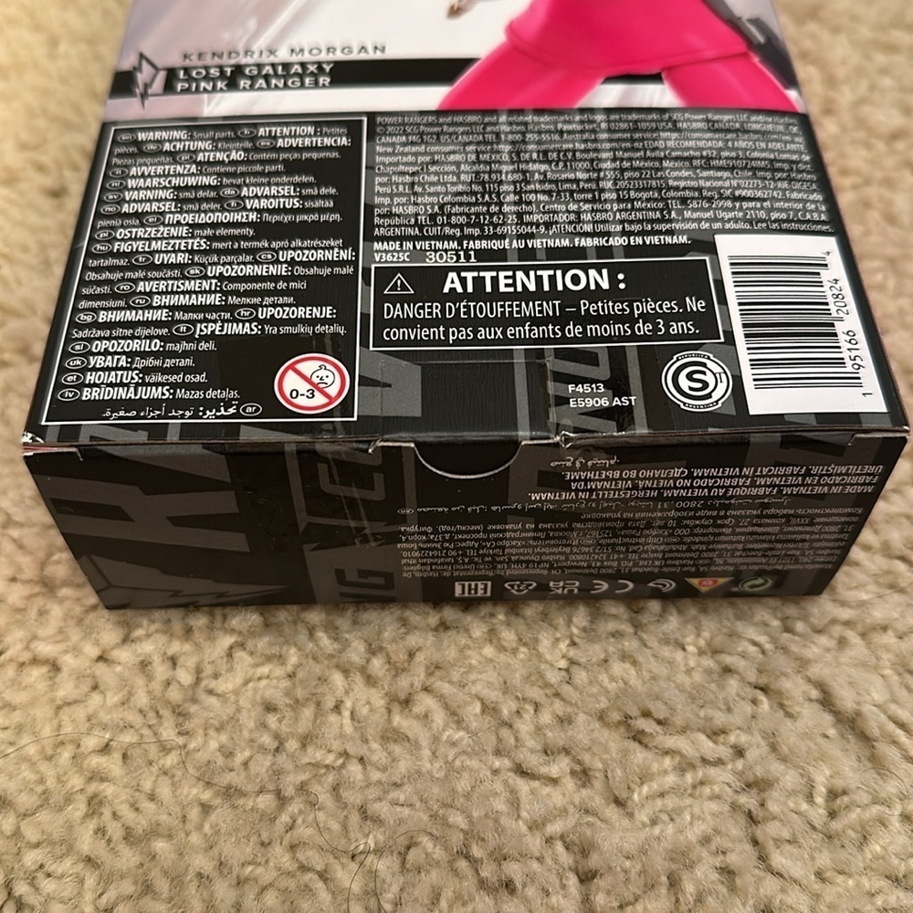 Power Rangers Lightning Collection Lost Galaxy Pink Ranger 6” w/ Accessories NIB - Picture 4 of 7
